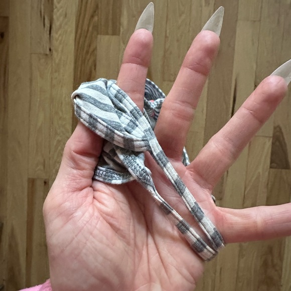 Lululemon layered racerback crop tank white and gray stripe - Picture 4 of 4